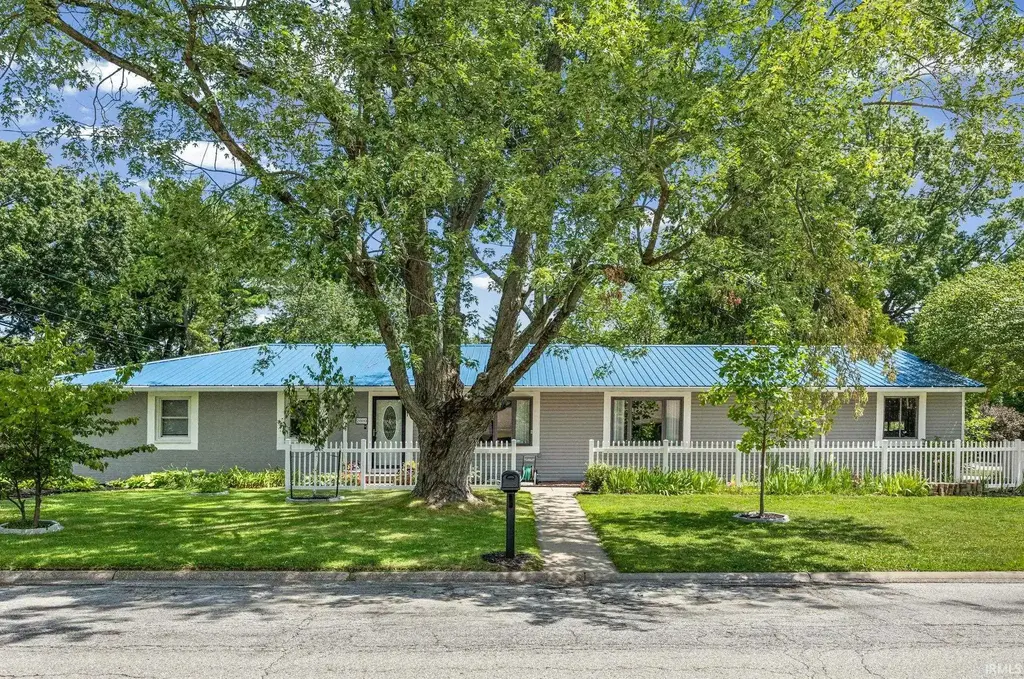 2000 Carlisle Drive, West Lafayette
