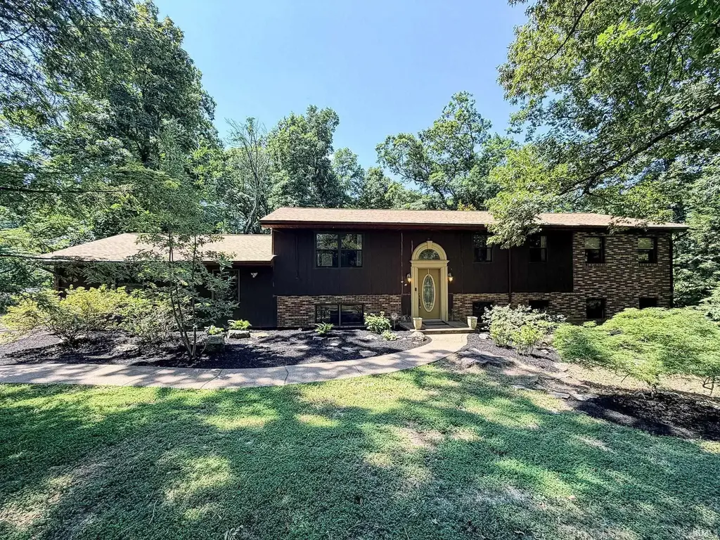 10140 Browning Road, Evansville