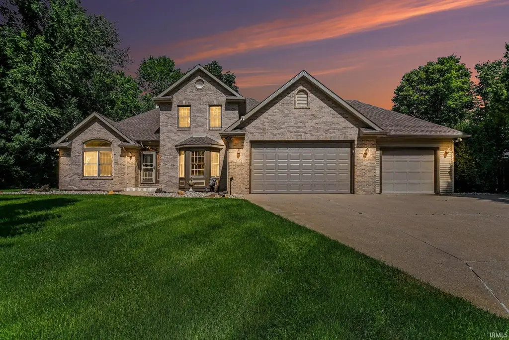 53660 Forest Lakes Drive, Middlebury