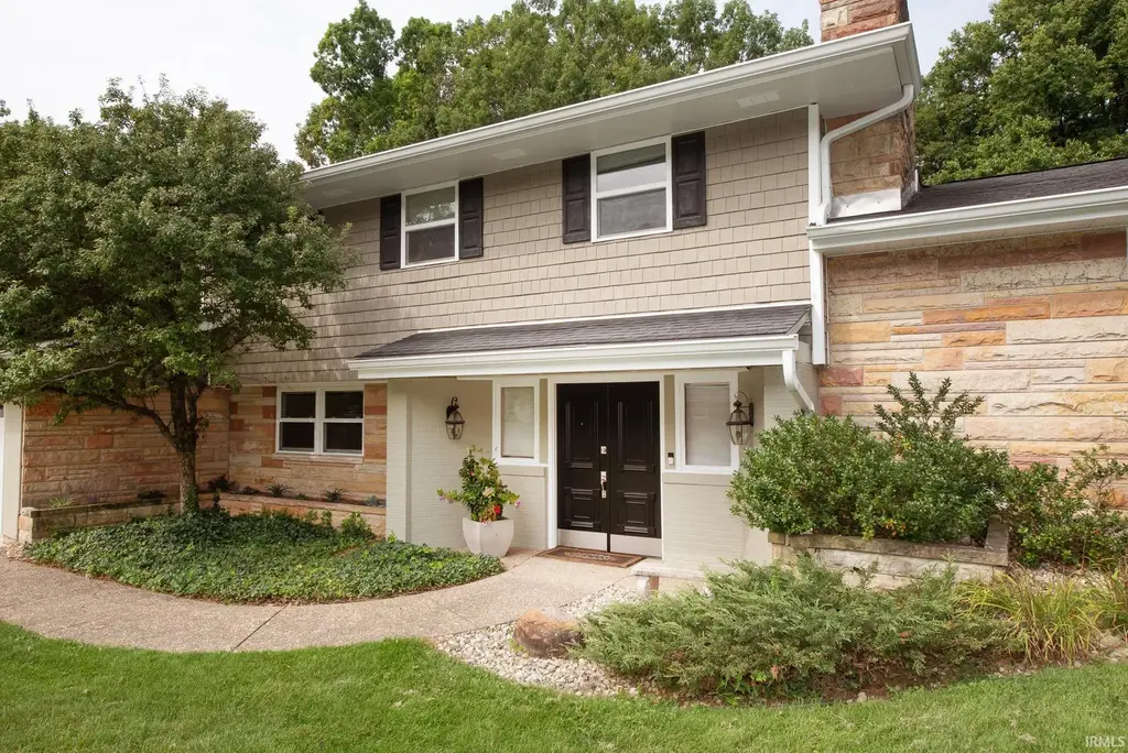 209 E Navajo Street, West Lafayette
