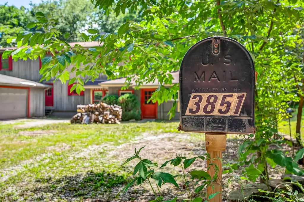 3851 Plum Creek Road, Nashville