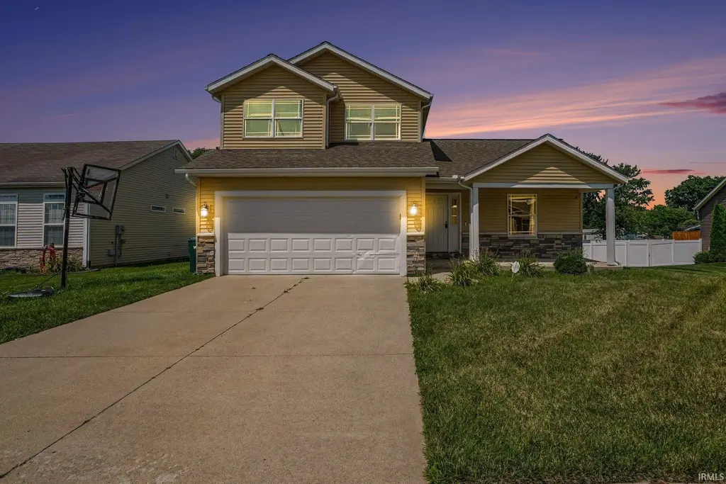 1524 Tall Grass Prairie Drive, Mishawaka