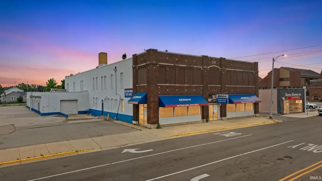 314 E Market Street, Warsaw