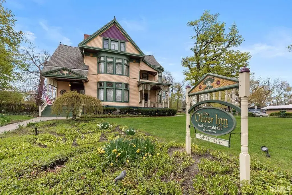 630 W Washington Street, South Bend