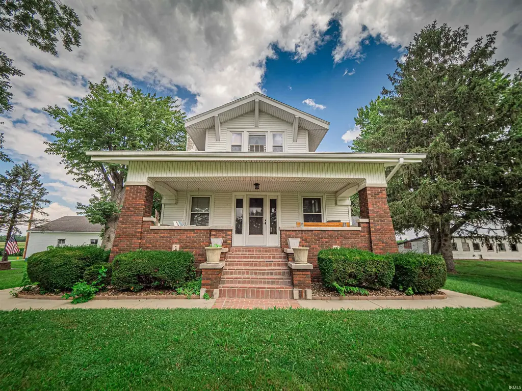 301 W Inglefield Road, Evansville