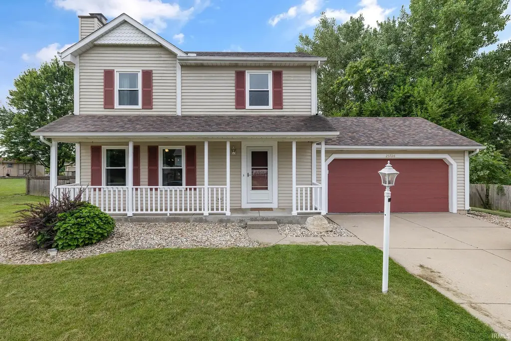 25726 Hunt Trail, South Bend