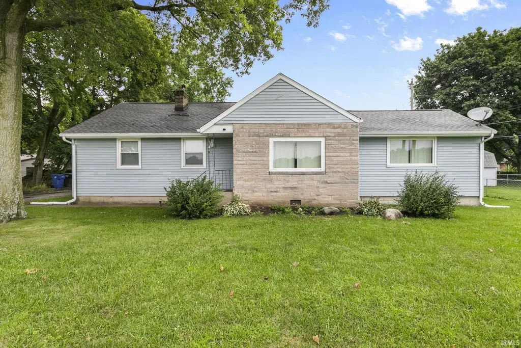 19389 Kern Road, South Bend