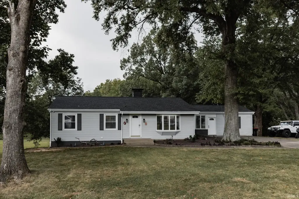 8400 Old State Road, Evansville