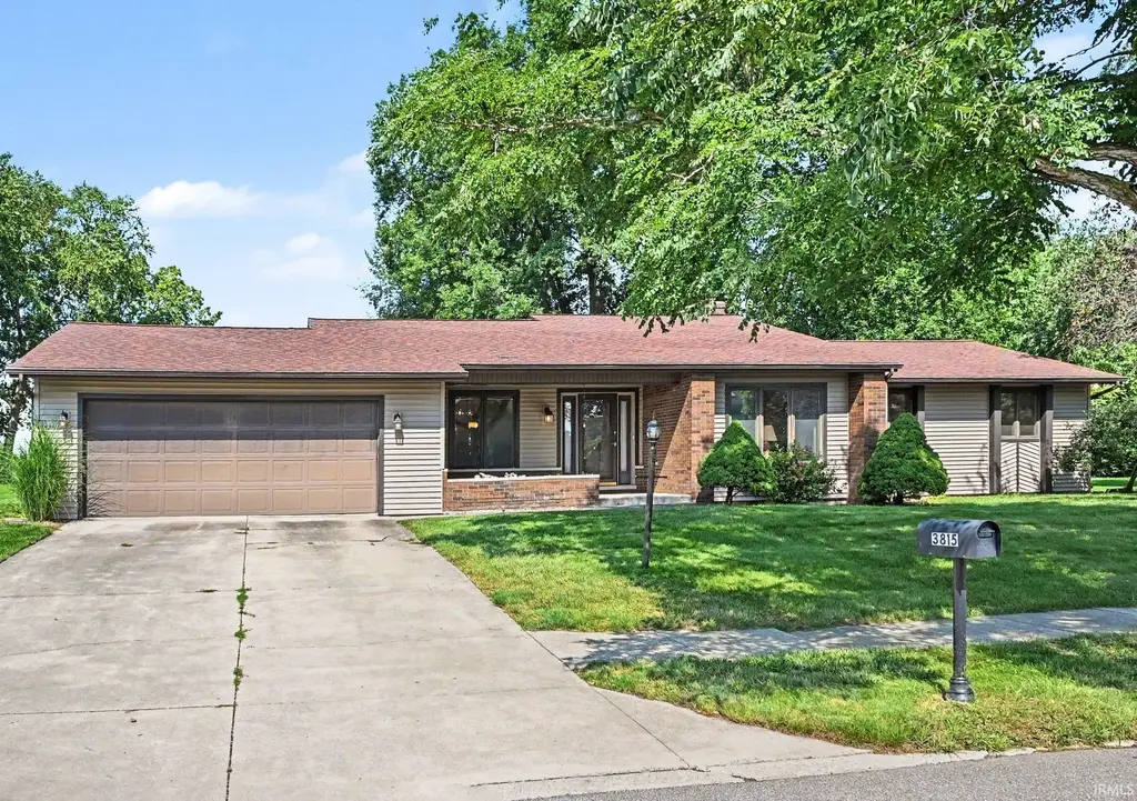 3815 Bent Oak Trail, Elkhart