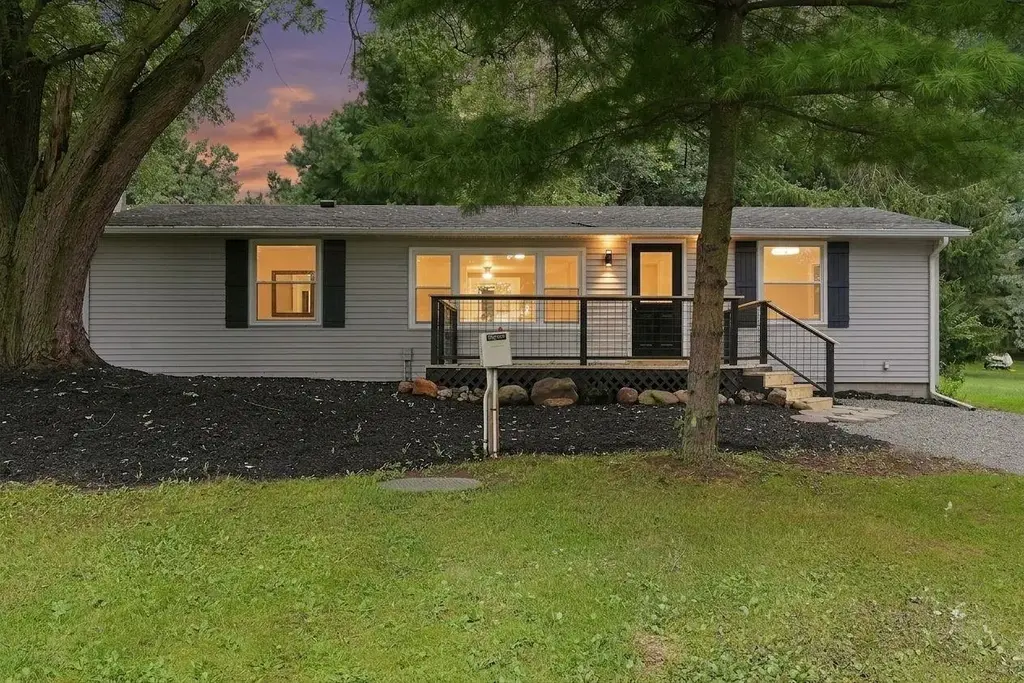 135 Lane 175 Lime Lake, Angola