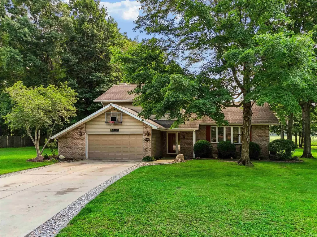 8409 Timber Lane, Lafayette