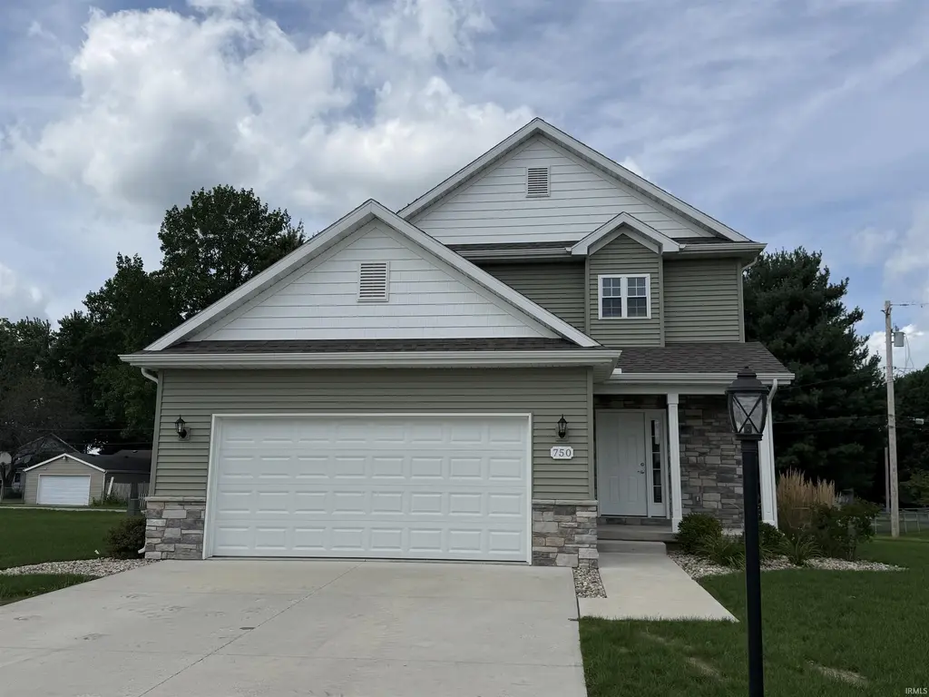 750 Knott Court, Plymouth