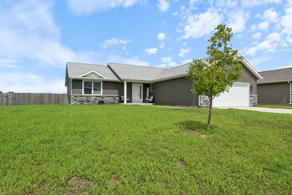 20605 Matthew Drive, Milford