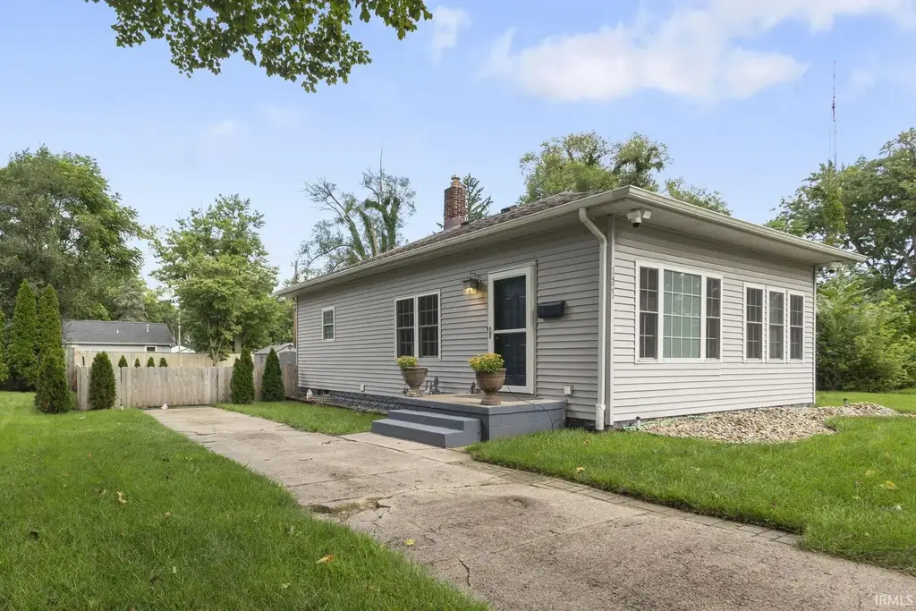 1421 Chalfant Street, South Bend