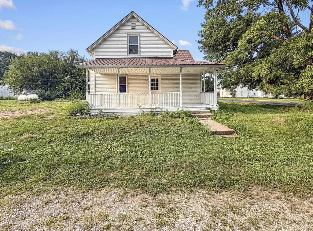 101 W Walnut Street, Wingate
