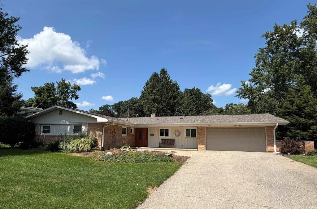 1510 Springbrook Drive, Elkhart