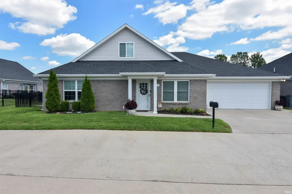 2543 Pecan Trace, Evansville