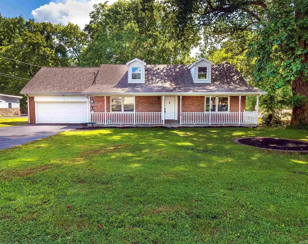609 Bartlett Drive, Newburgh