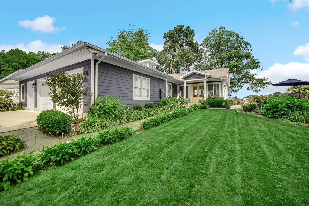 16258 Dogwood Lane, Plymouth