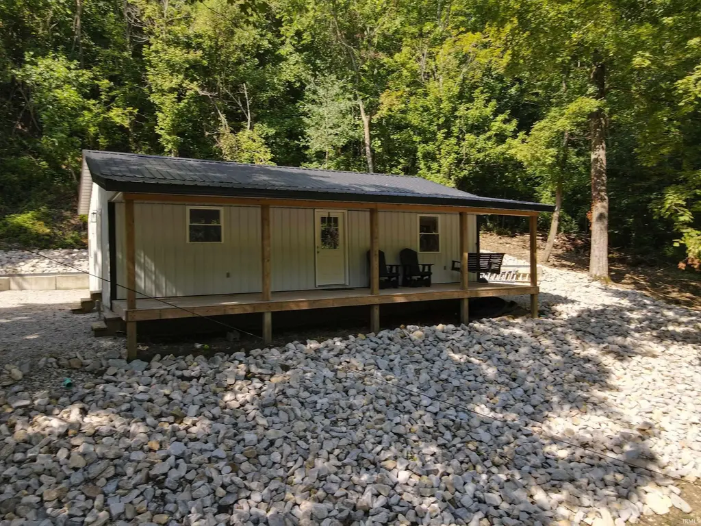 18365 Riviera Lane, Shoals