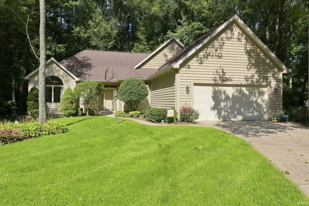 51071 Streamwood Drive, Granger