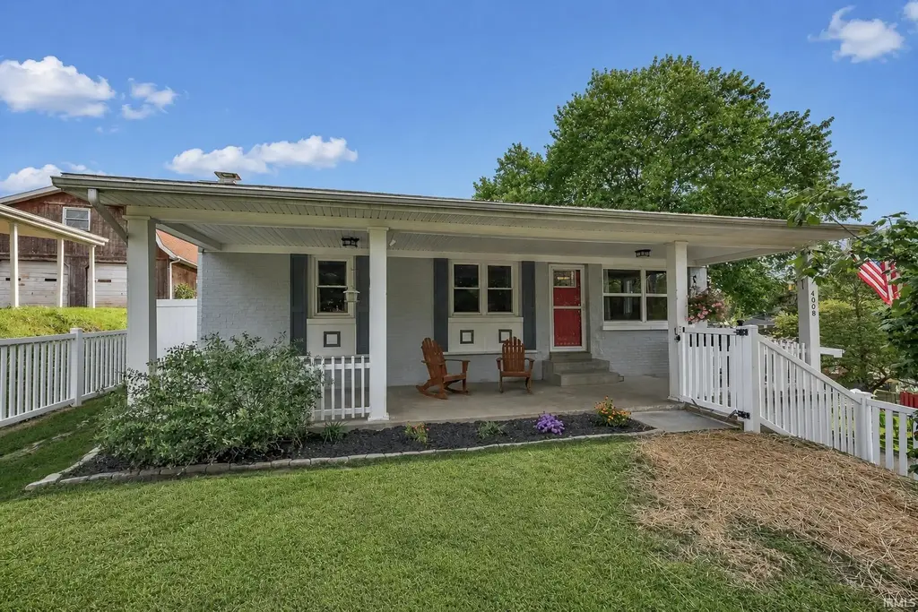 4008 W Oregon Street, Evansville