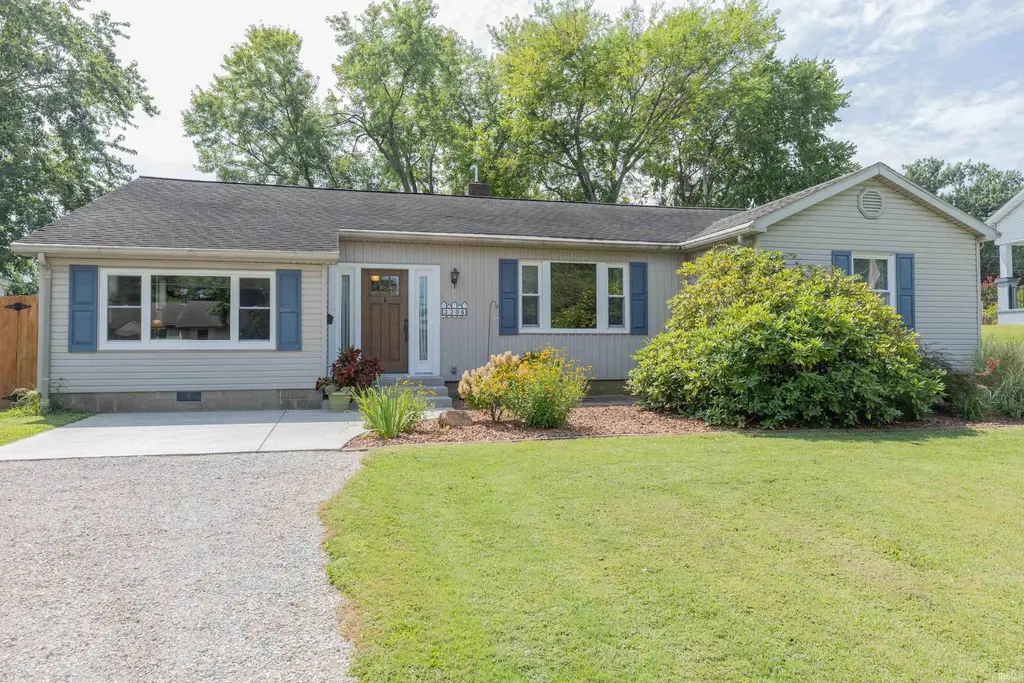 3306 W Maryland Street, Evansville