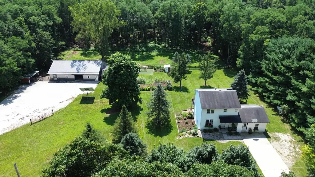 14340 County Road 12, Middlebury