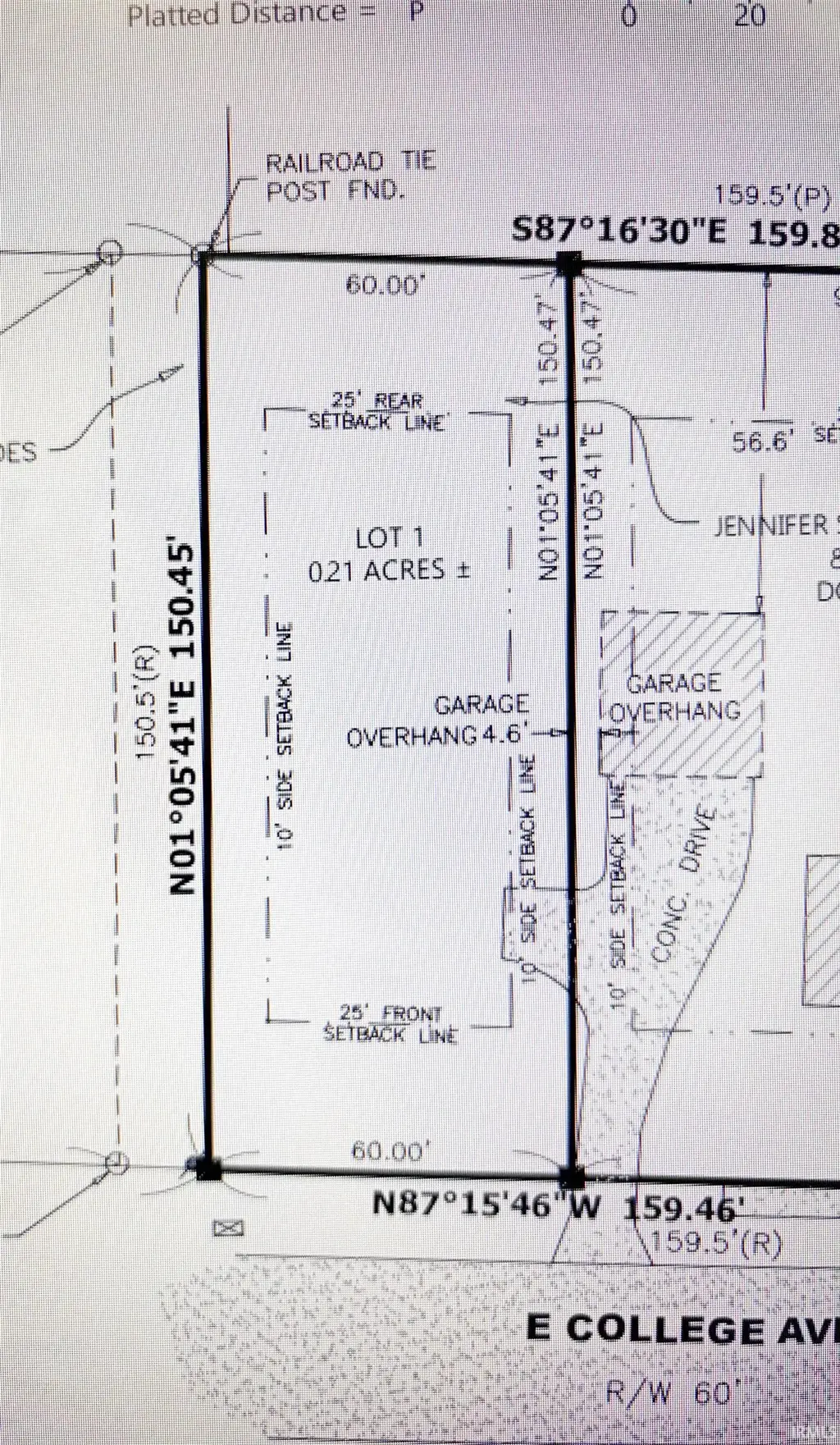 E College Avenue, Culver