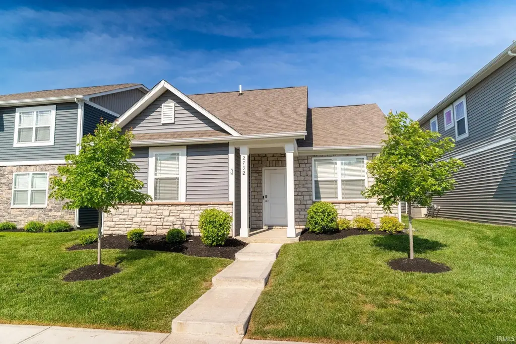 2732 Lamar Drive, Whitestown