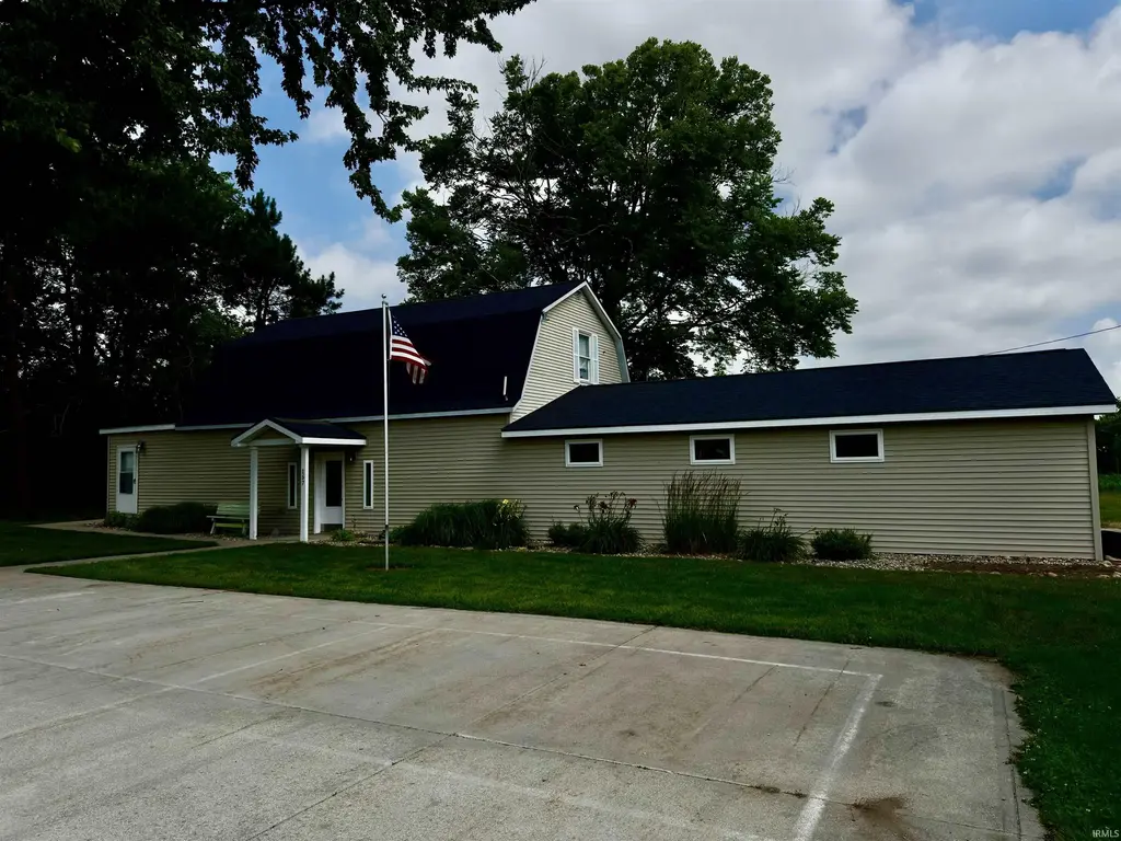 157 N River Road, Ligonier