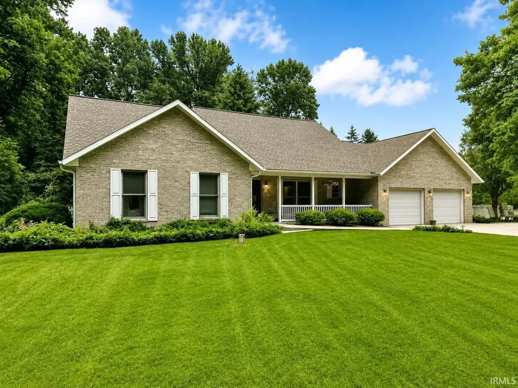 7901 N 300 East, LaPorte
