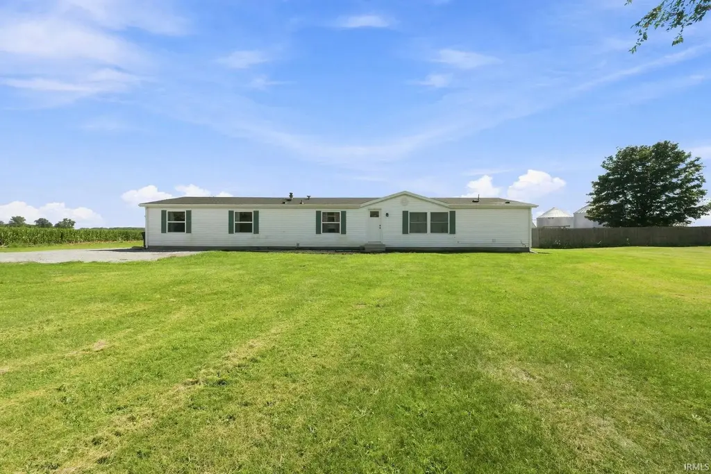 11946 Us 6 Highway, Syracuse
