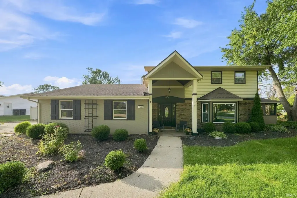 9520 Spurwood Court, Fort Wayne