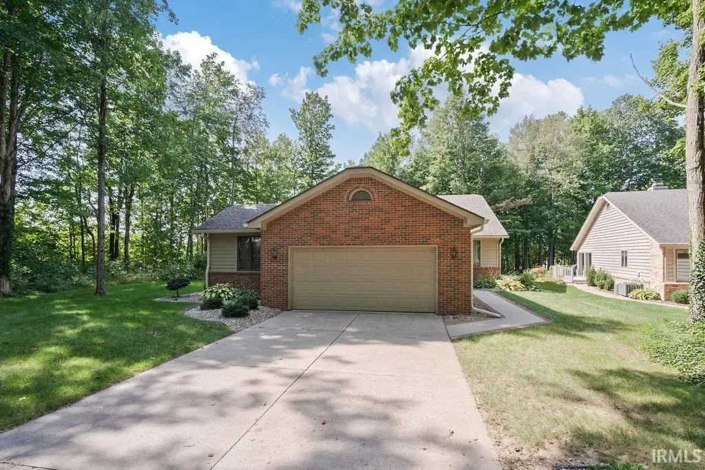 3295 Woodhaven Trail, Kokomo
