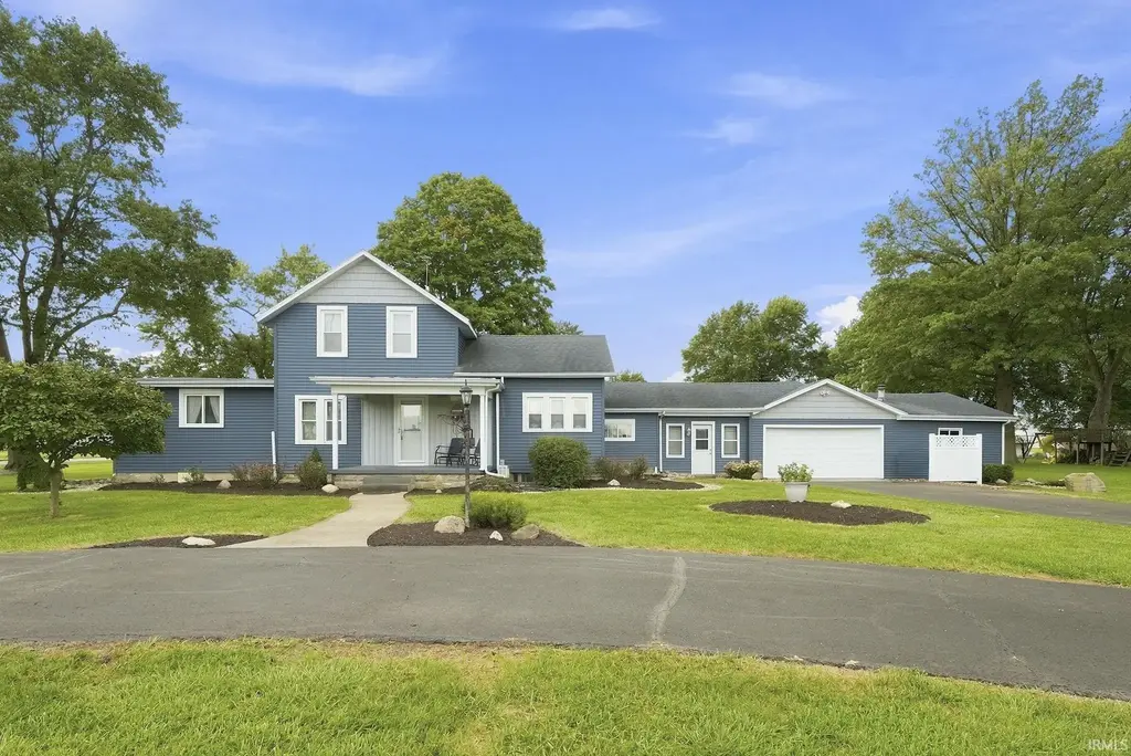 1988 S 300 East, Bluffton