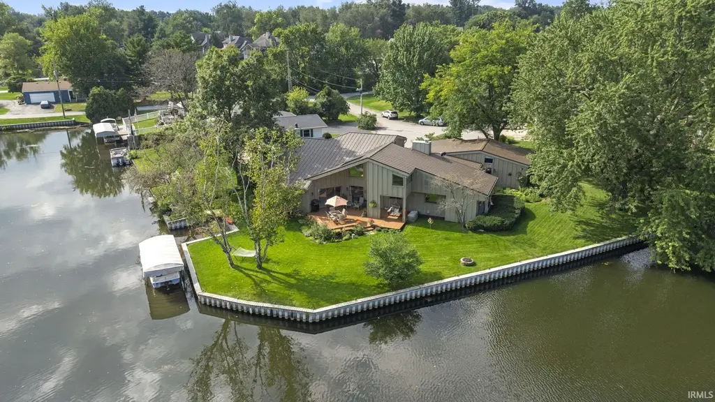 54362 Susquehanna Court, Elkhart