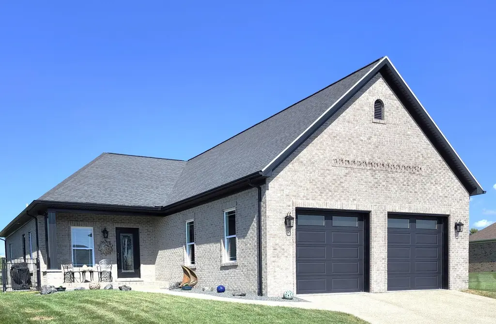 942 Benbridge Lane, Evansville