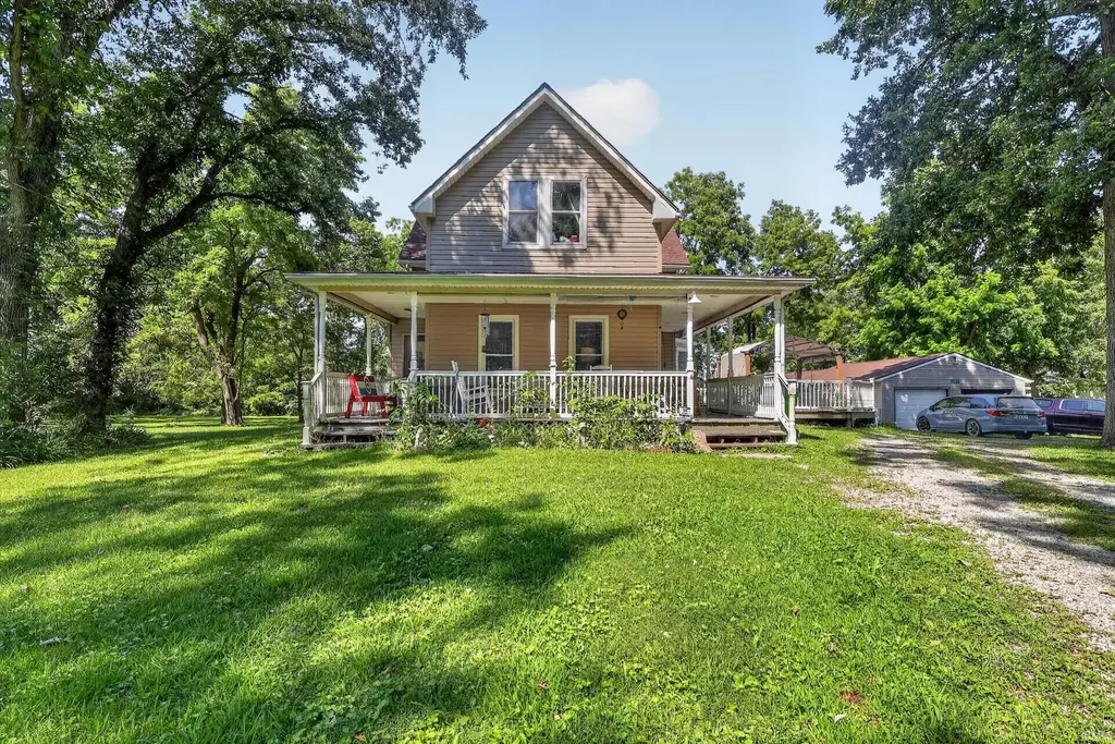 6918 W 1300 S, New Richmond