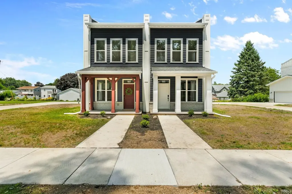 107 W Wabash Avenue, North Liberty