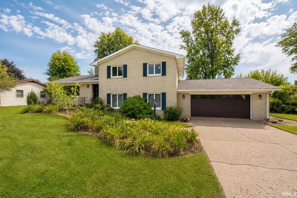 1311 Oriole Drive, Warsaw