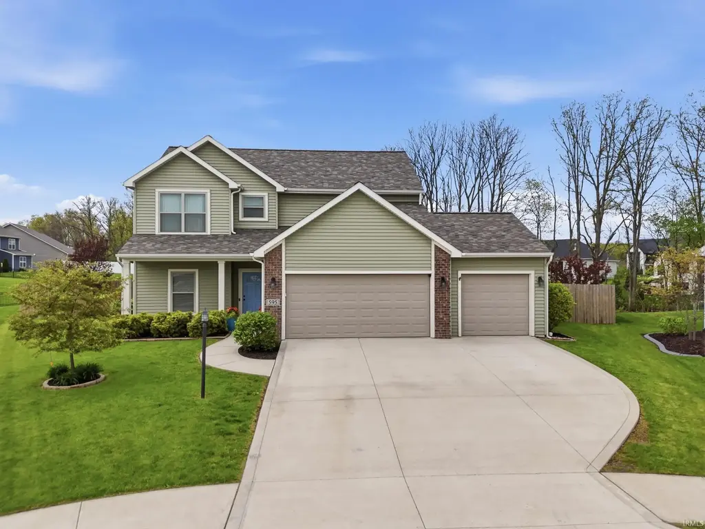 595 Highfields Cove, Fort Wayne