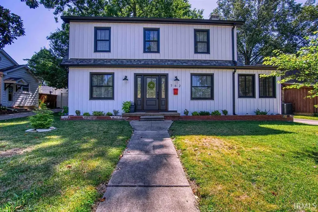 762 S Saint James Boulevard, Evansville