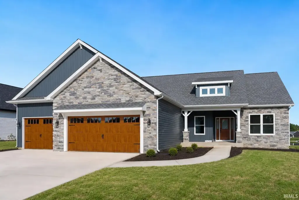 2966 Honeywood Lane, Fort Wayne