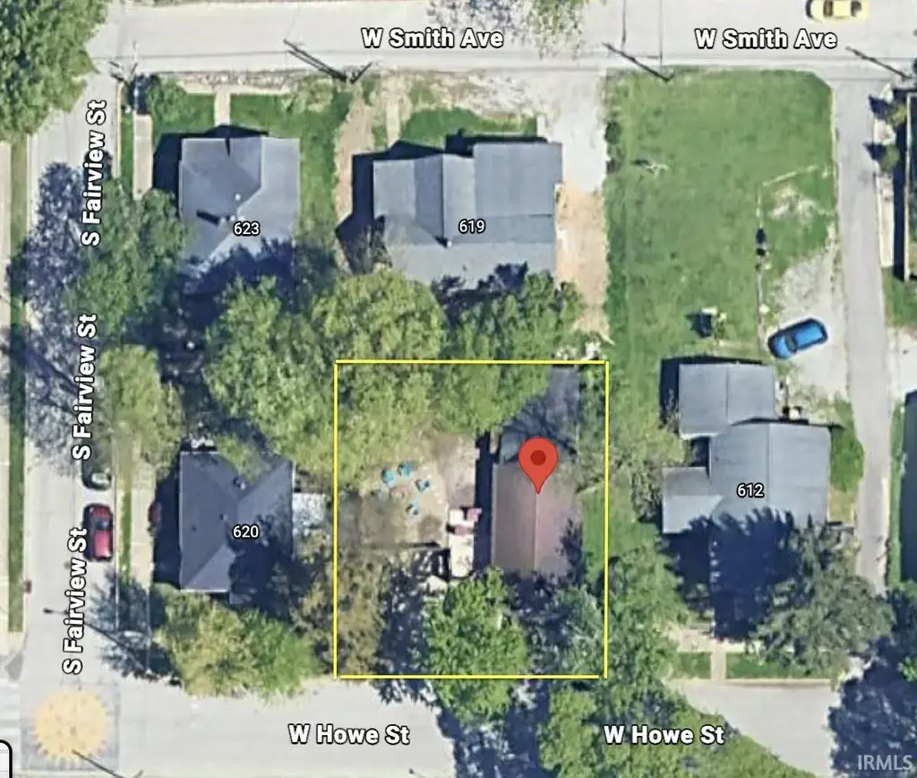 618 W Howe Street, Bloomington