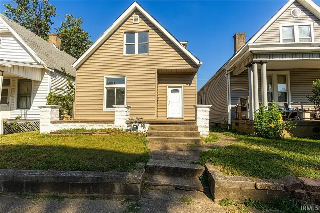 1105 Baker Avenue, Evansville