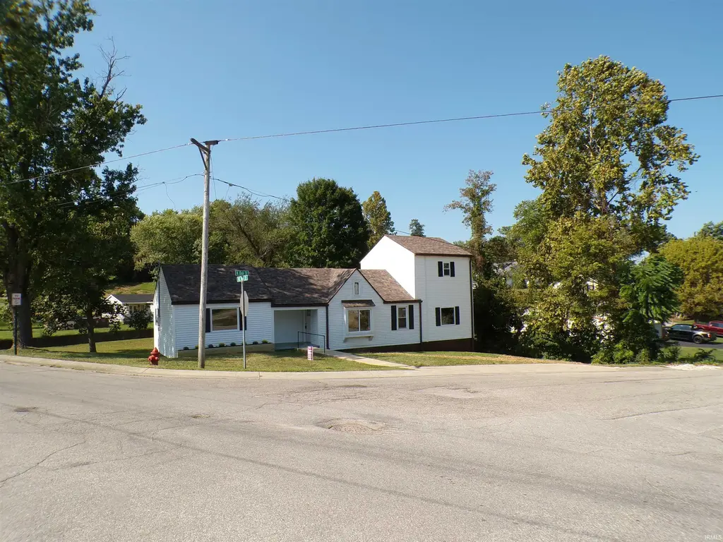 215 N Oak Street, Paoli