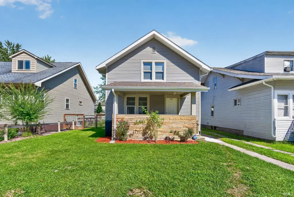 1022 Diamond Avenue, South Bend