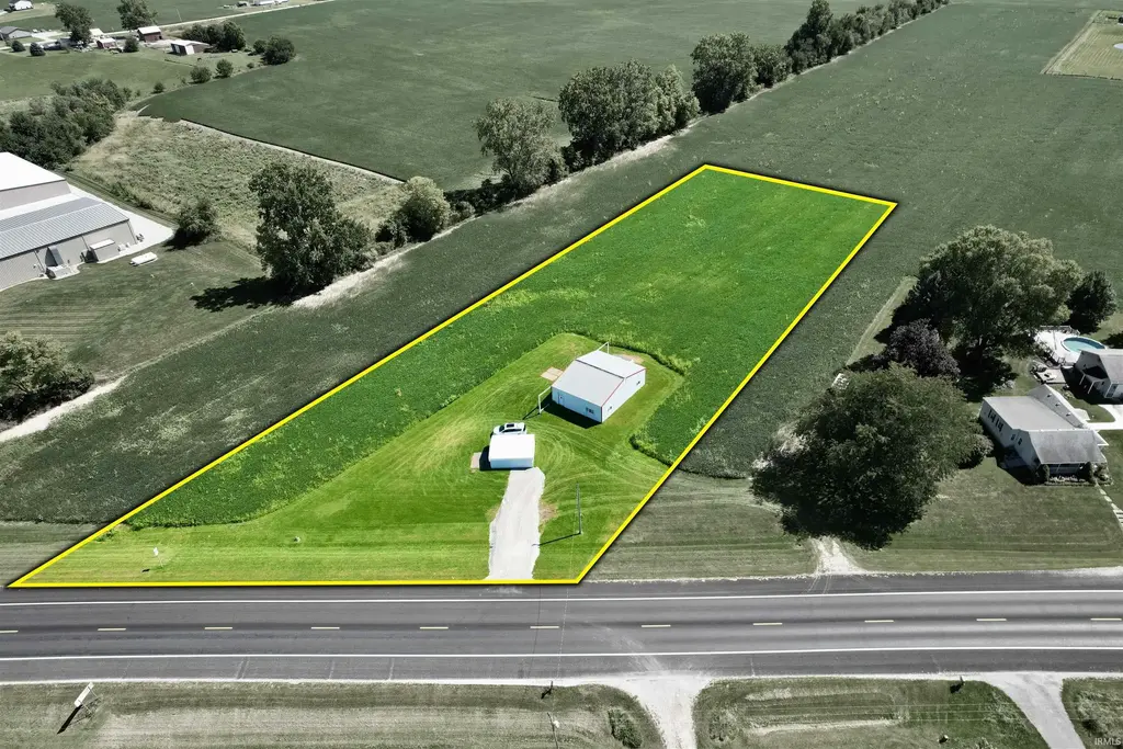 S State Road 9, Albion