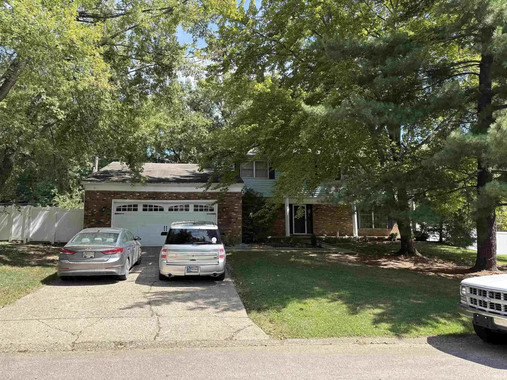 5200 Landview Drive, Newburgh